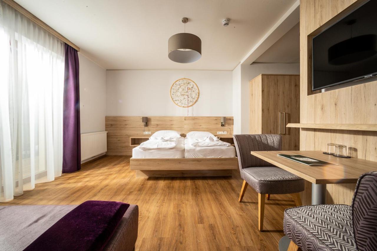Hotel Moenichwalderhof Monichwald Екстер'єр фото